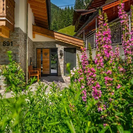 Alpendomizil Ahorn Apartament *