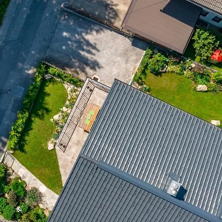 Alpendomizil Ahorn Daire Mayrhofen